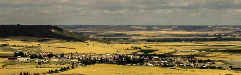Fotografía aérea del conjunto del pueblo de Villaviudas